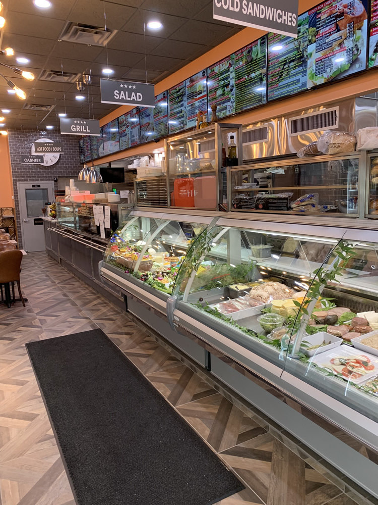 stage-door-deli-pizzeria-at-the-world-trade-center